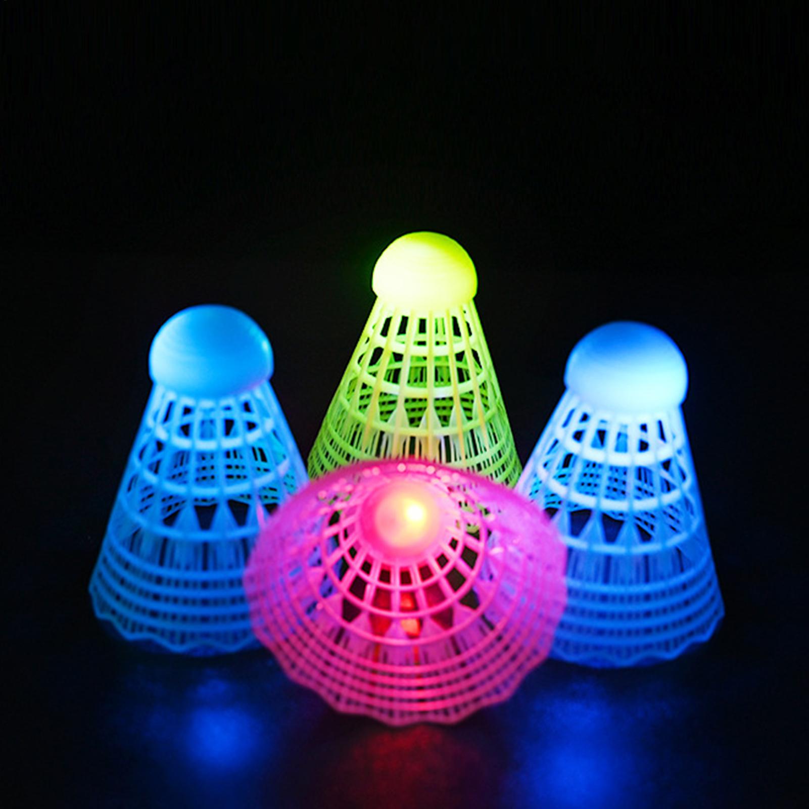 Badminton Bwf - 3 ชิ้น LED ลูกแบดมินตันเรืองแสงพลาสติกแบดมินตันลูกขนไก่สีสันสดใสลูกบอลกีฬาการฝึกอบรมใน/เกมกลางแจ้ง