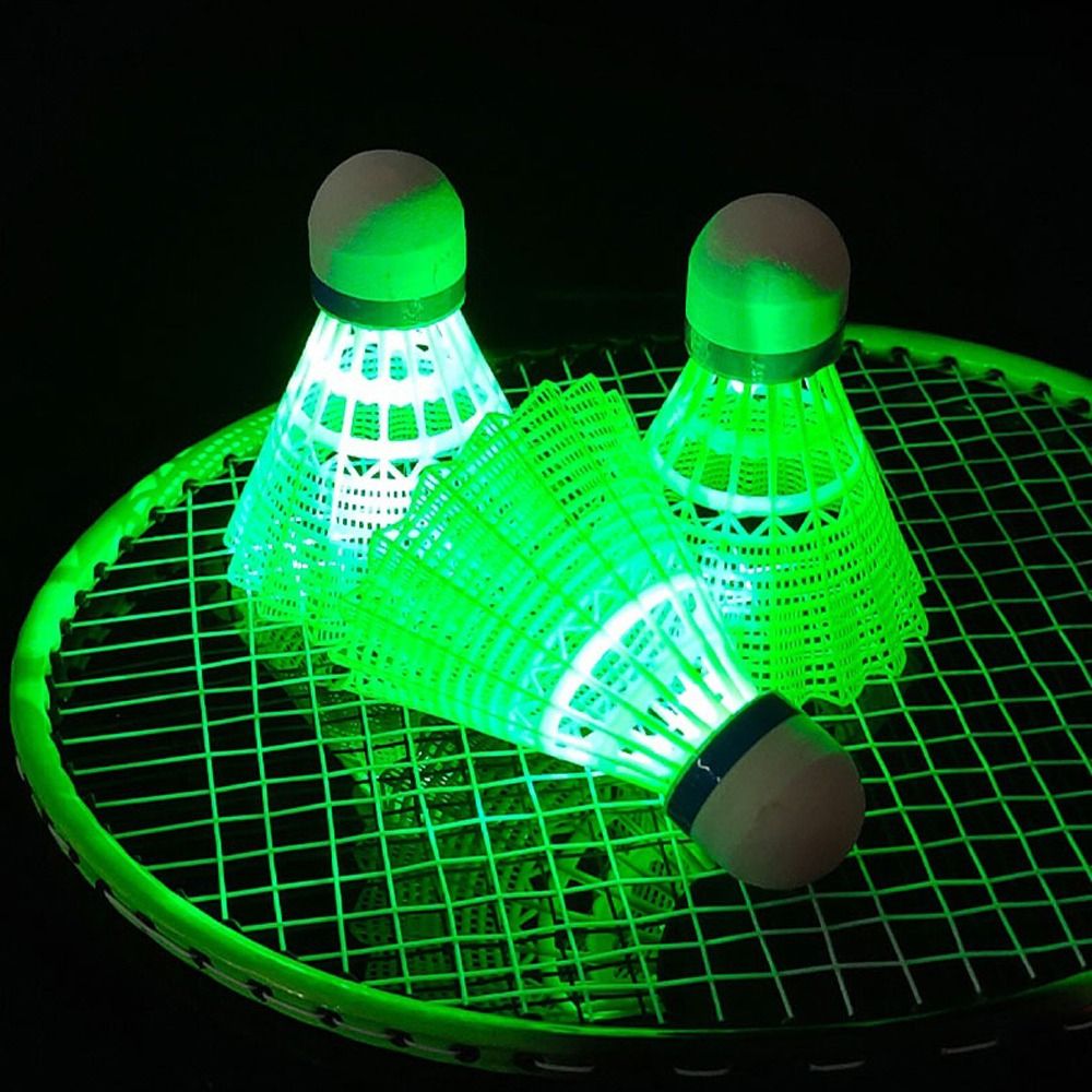 Badminton Bwf - Light-up LED แบดมินตันเรืองแสงลูกบอลส่องสว่างลูกแบดมินตันที่มีสีสันน้ําหนักเบาแสงลูกเกมกลางแจ้ง
